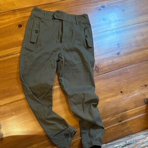 Blue Blush Women's Olive Cropped Jeans